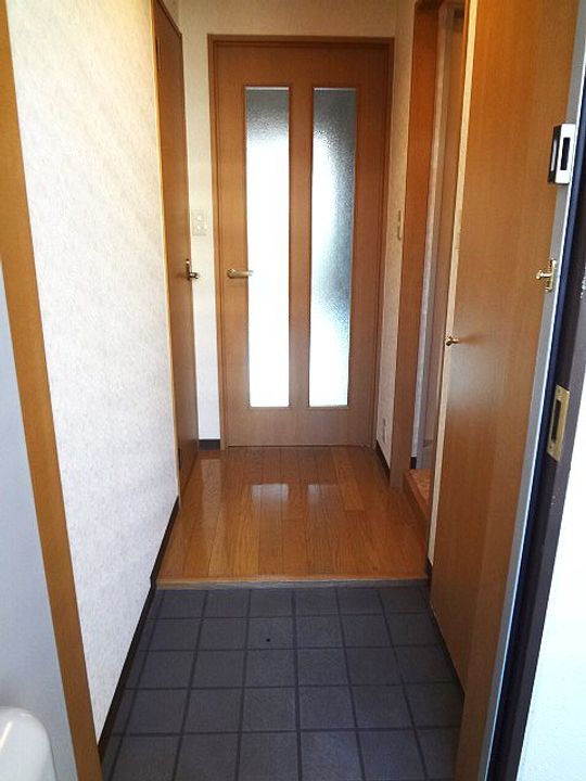 クレセール大井町の玄関