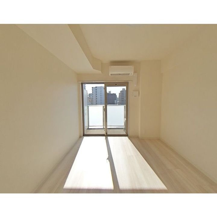 プレサンスブルーム浅草Northの居間