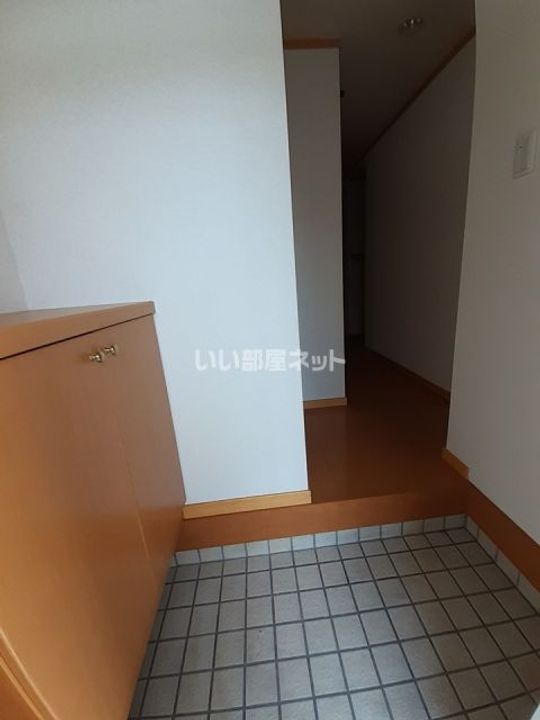 セピアコートIIAの玄関