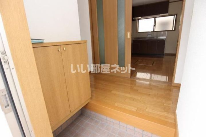 島根県出雲市白枝町(一戸建)の賃貸物件の玄関