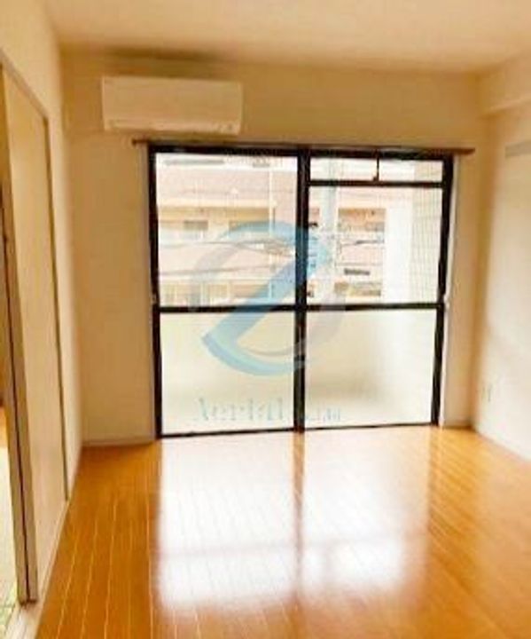 千葉県浦安市東野1(マンション)の賃貸物件の居間