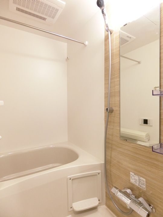 ガーラ・プレシャス三軒茶屋の風呂