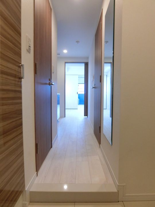 ガーラ・プレシャス三軒茶屋の玄関