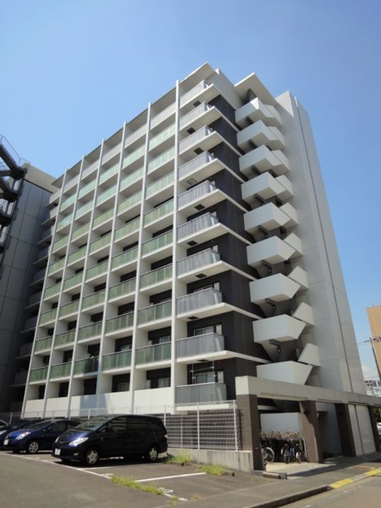 神奈川県横浜市港北区新横浜1(マンション)の賃貸物件の外観