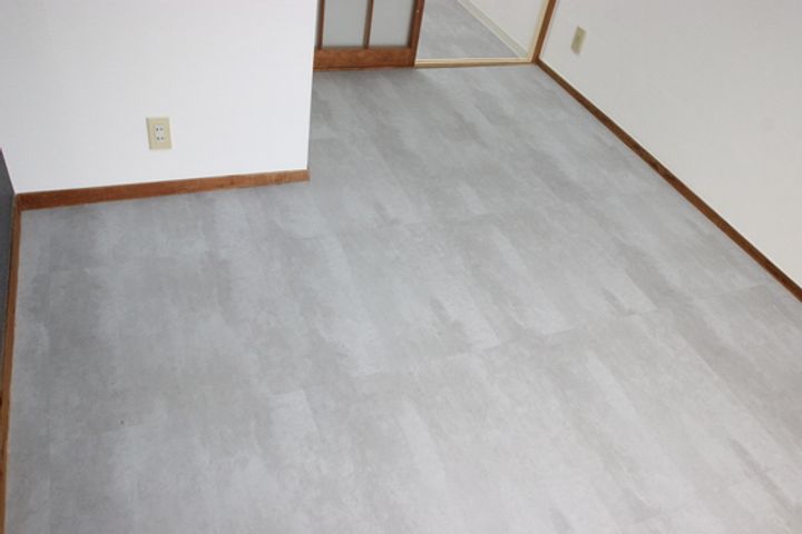 ハイツ観音の居間