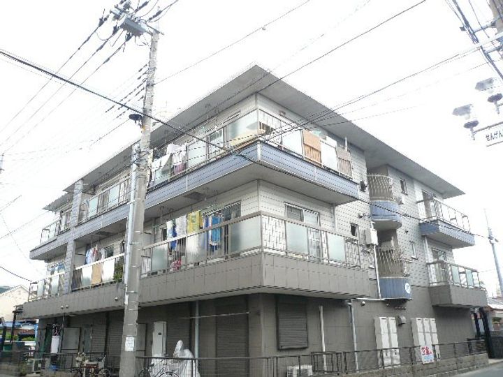 堀信ビルの外観