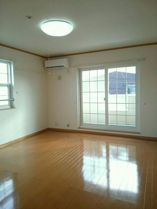 新潟県新潟市西区五十嵐2の町(アパート)の賃貸物件の居間