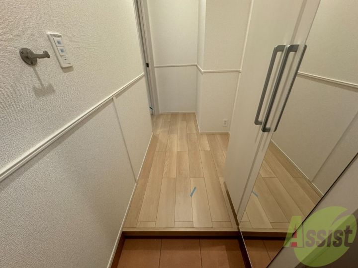 エトワール Cの玄関