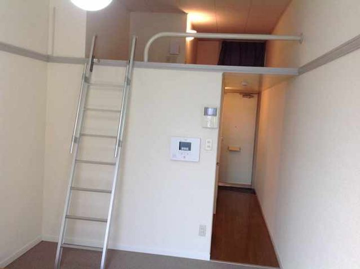 神奈川県相模原市南区西大沼5(アパート)の賃貸物件の居間