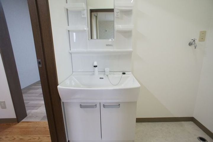 新潟県三条市新光町(アパート)の賃貸物件の内装