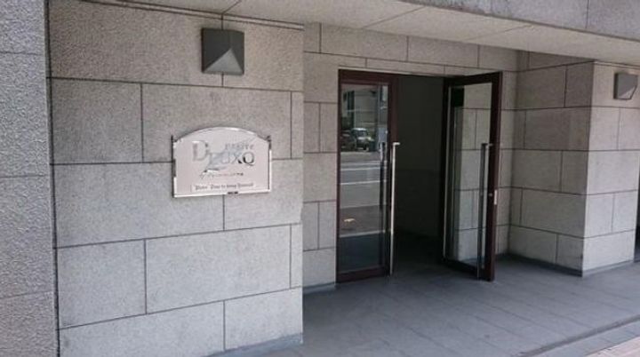 プレール・ドゥーク神田の地図