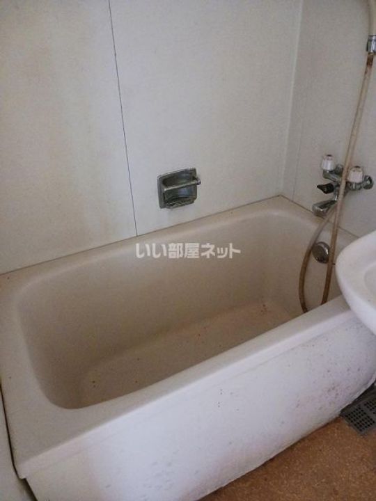 朋栄ハイツの風呂