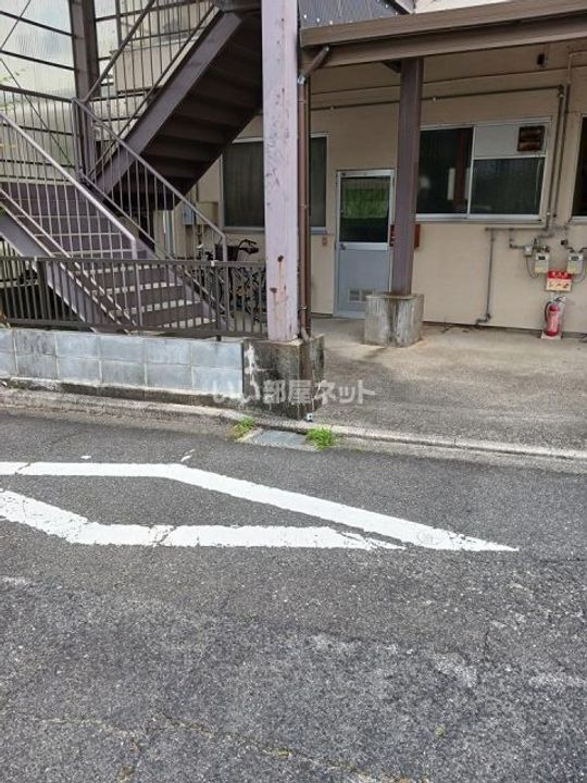 朋栄ハイツの地図