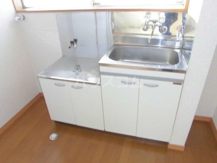 岡村アパートのキッチン