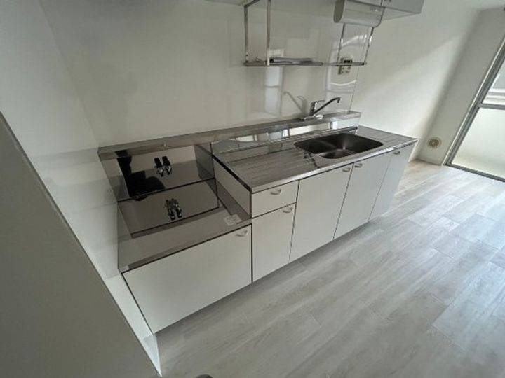 鶴江アレーのキッチン