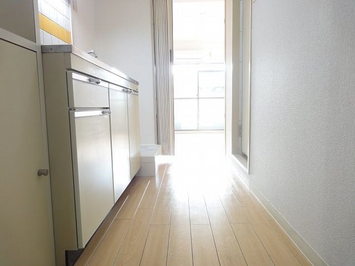 ヤングヴィレッジ嵯峨の玄関