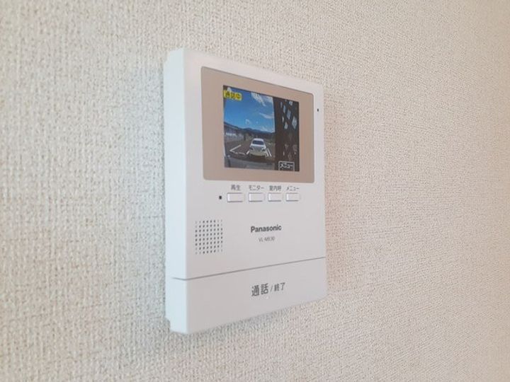 住田町世田米字川向【メゾンドソレイユA】築6年の内装