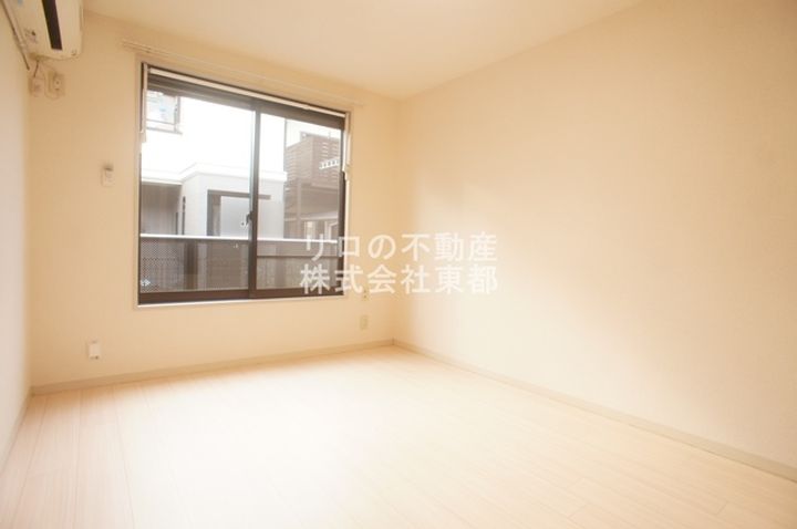 コーポ桜上水の居間