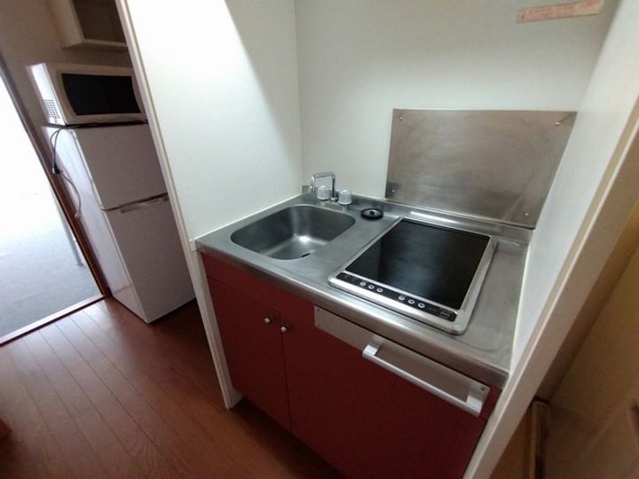 レオパレスデルタのキッチン