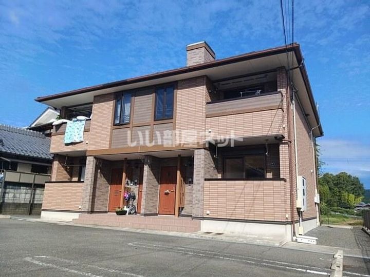 京都府南丹市園部町城南町中井(アパート)の賃貸物件の外観