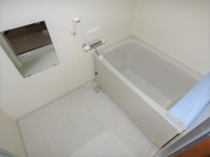 ステイツハウスあづま通りの風呂