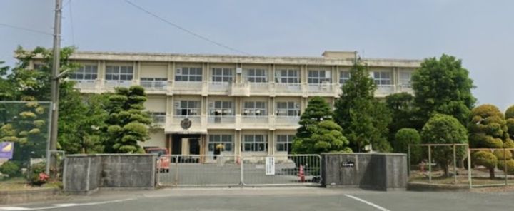 ハピネスマルカの周辺