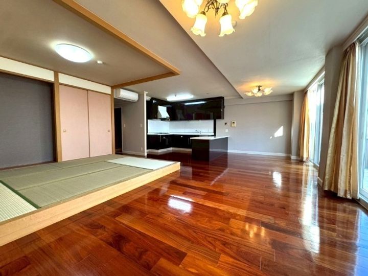 三重県鈴鹿市岡田2(マンション)の賃貸物件の内装