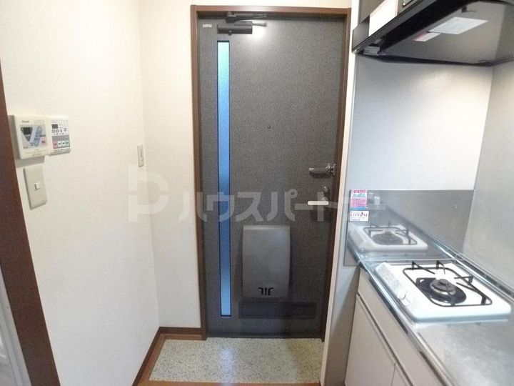 メゾンラパントの玄関