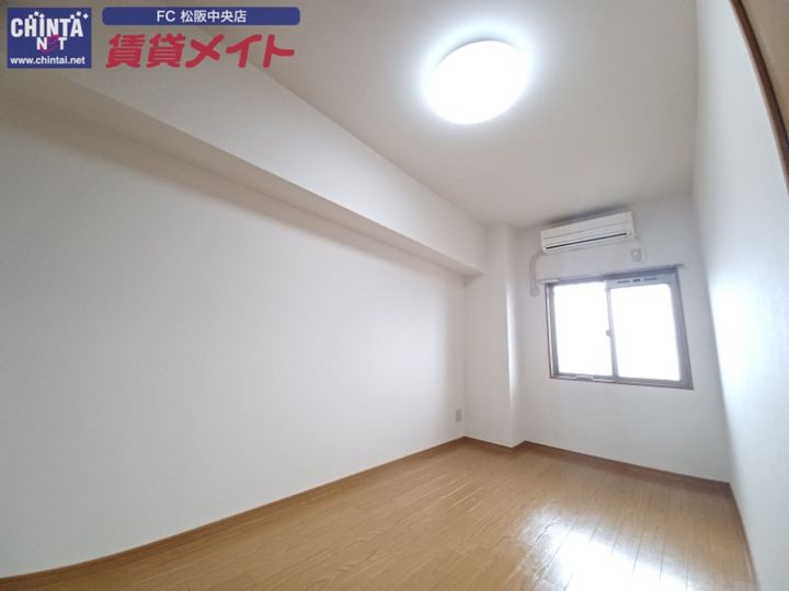 シャンティークの内装