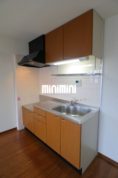 辰巳興産ビルのキッチン