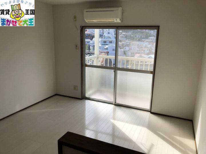 セラリアの居間