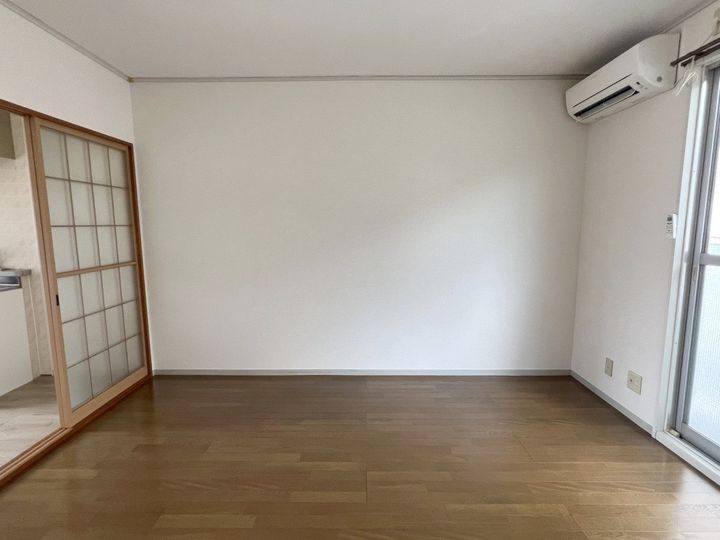 山形県山形市薬師町1(アパート)の賃貸物件の居間