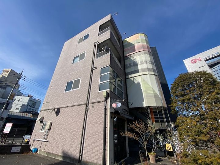 クラフトビルの外観