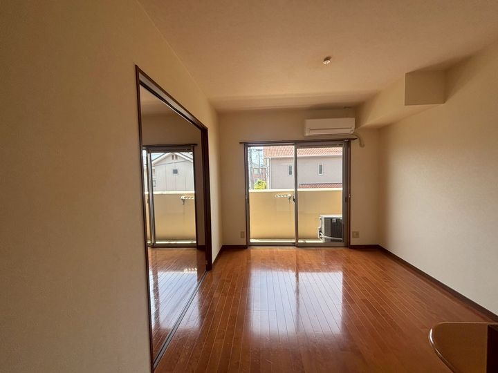 ヴィラ・デステの居間