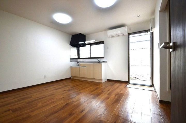 埼玉県久喜市鷲宮中央1(アパート)の賃貸物件の玄関