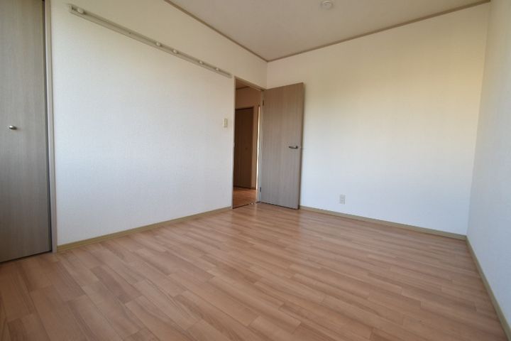 ヴェルドミール隼人 A棟の内装