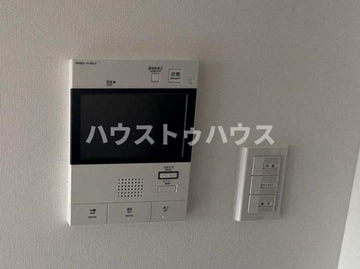 ALTERNA池袋EASTの内装