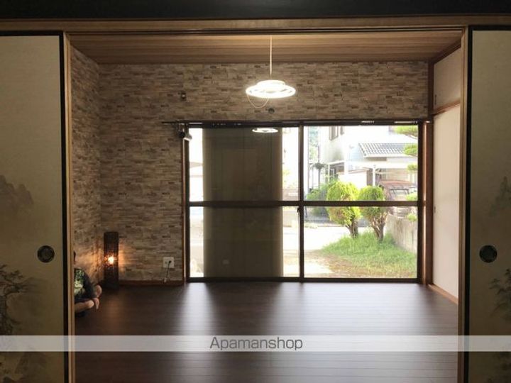 和歌山県和歌山市内原(一戸建)の賃貸物件の居間