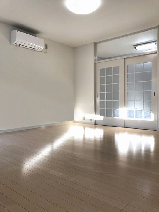 ありえす原田の居間