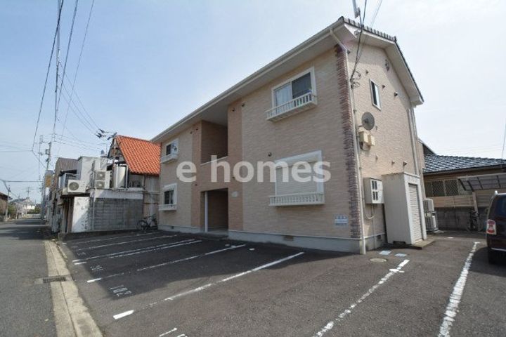 香川県観音寺市観音寺町(アパート)の賃貸物件の外観