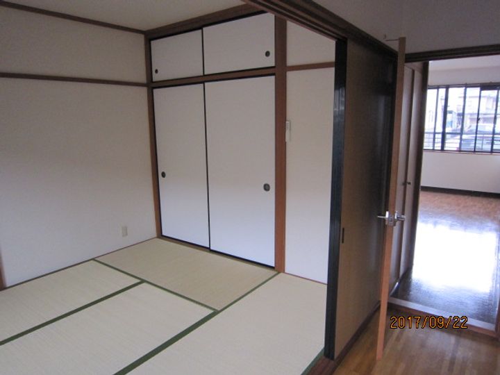 ボーノンFの内装