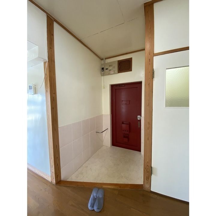 ミラニスタの玄関