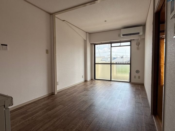 ザ・レジデンス高島平の居間