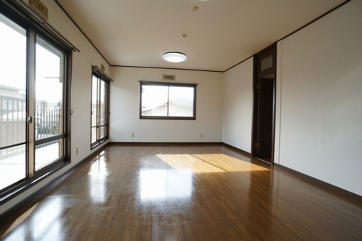 神奈川県逗子市桜山1(一戸建)の賃貸物件の内装