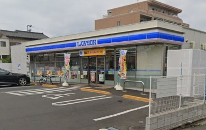 シャルマンBの周辺