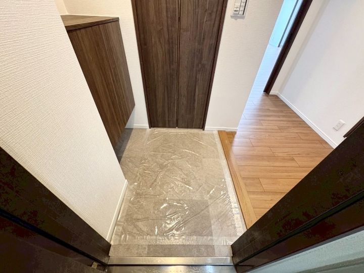 キングマンション堂島川の玄関