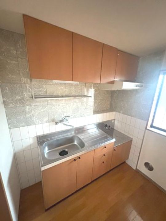 千葉県千葉市中央区浜野町(マンション)の賃貸物件のキッチン