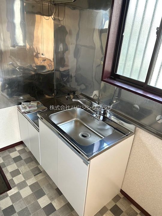 アーレスIのキッチン