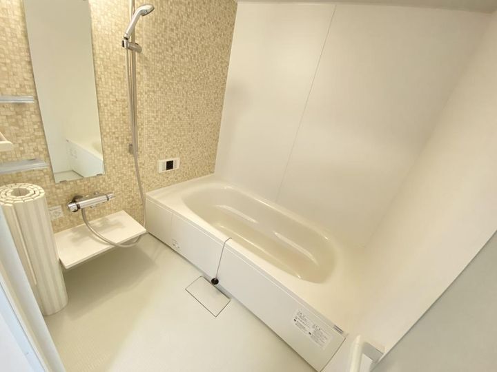 モンペルジュの風呂