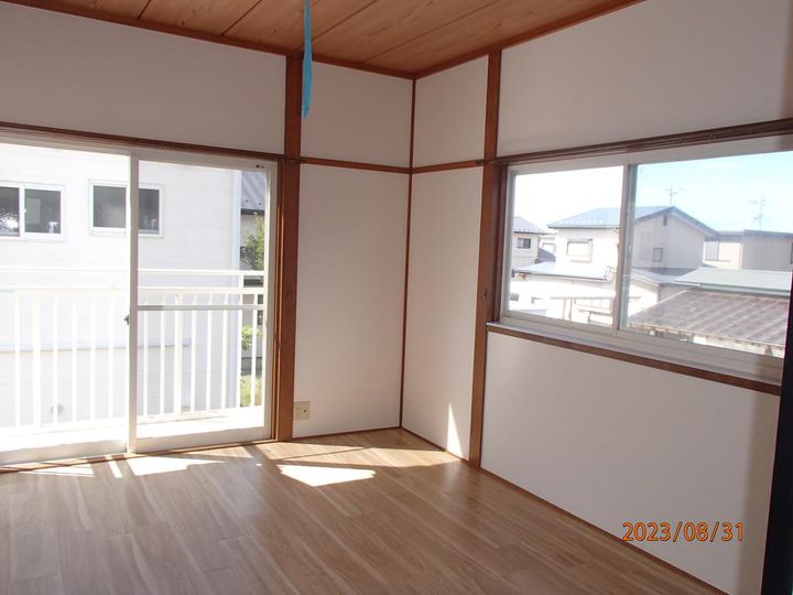 宮城県石巻市渡波字黄金浜(アパート)の賃貸物件の居間